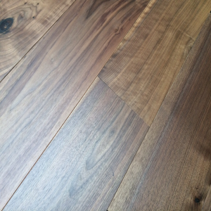 190mm x 20/4mm x 1860mm Walnut Lacquered Rustic Grade Engineered Wood Flooring 