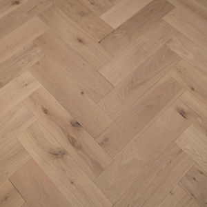 150mm x 14/3mm x 600mm Oak Invisible Matt Lacquered Herringbone Engineered Rustic Click Flooring 