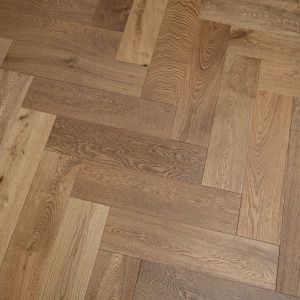 150mm x 14/3mm x 600mm Smoked Stain Oak Herringbone Engineered Click Flooring Brush & UV Oiled