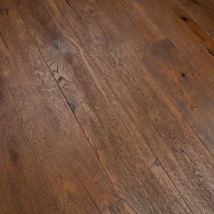 Antique Brown Oiled 190mm x 14/3mm Thick Distressed Engineered Wood Flooring 