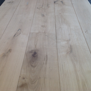 190mm x 20/6mm x 1900mm Unfinished Classic Grade Multi-Ply Engineered Oak Flooring