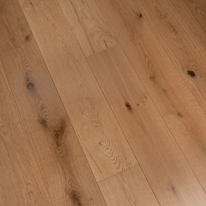 190mm x 20/4mm x 1900mm Rustic Grade Lacquered Multi-Ply Engineered Oak Flooring